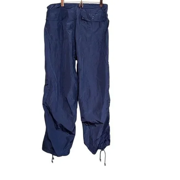 Edikted NWT Windbreaker Cargo Pants Navy Blue Size XS/S - Picture 7 of 7